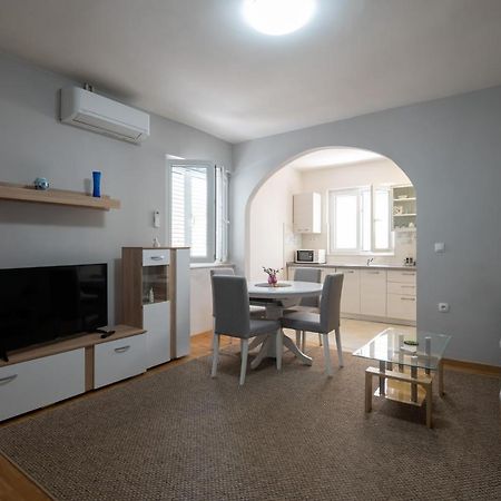 Modern Apartment Edda - Quiet Area - Close To Old Town And Beaches Zadar Eksteriør billede