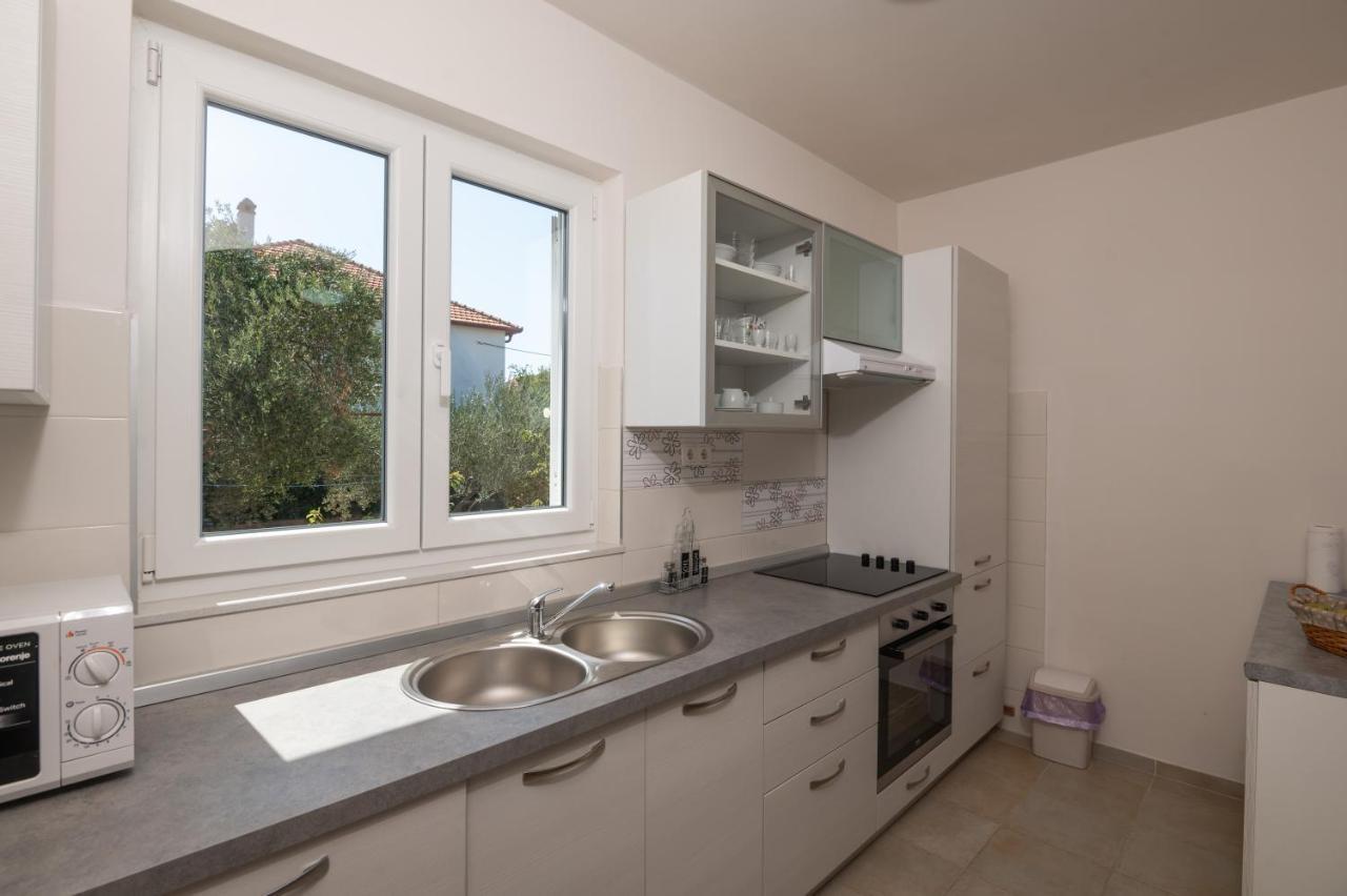 Modern Apartment Edda - Quiet Area - Close To Old Town And Beaches Zadar Eksteriør billede