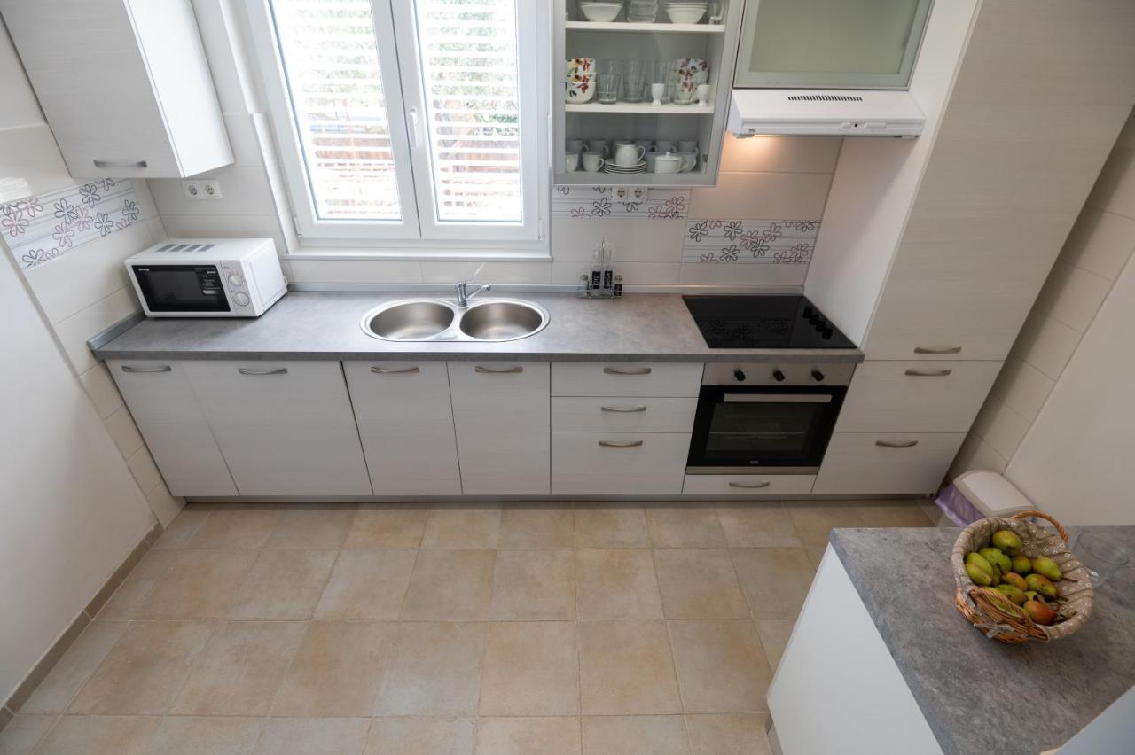 Modern Apartment Edda - Quiet Area - Close To Old Town And Beaches Zadar Eksteriør billede
